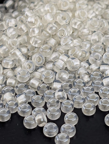 Preciosa 8/0 Seed Beads Translucent Pastel Ivory Size 8/0 - 15g - Czech Glass Rocaille for Jewelry Making