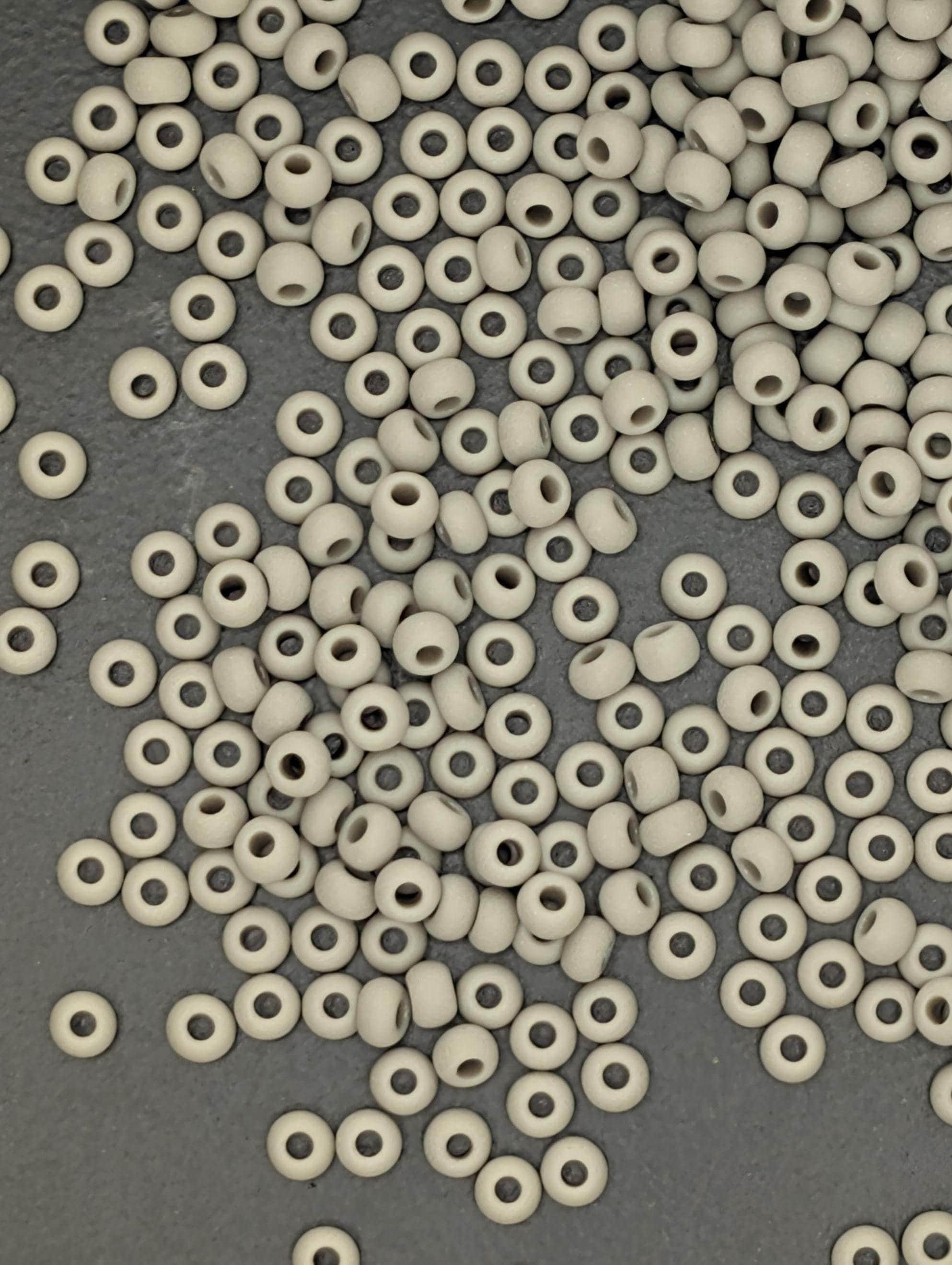 Preciosa 8/0 Seed Beads Matte Grey (Size 8/0 ) - 15g - Czech Glass Rocaille for Jewelry Making