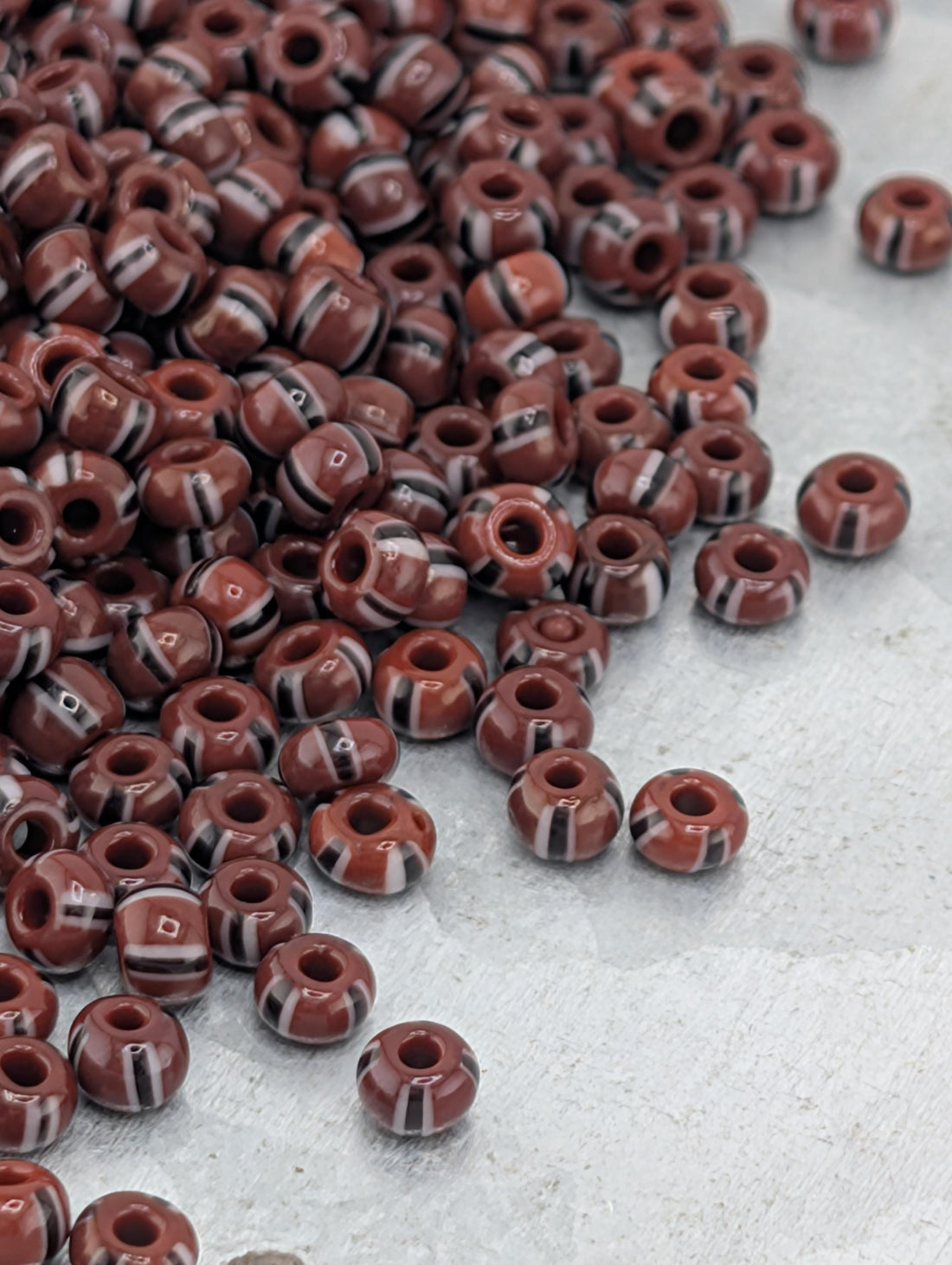 Czech Glass Seed Beads, Maroon White Black Stripes (Size 8/0, 15g)