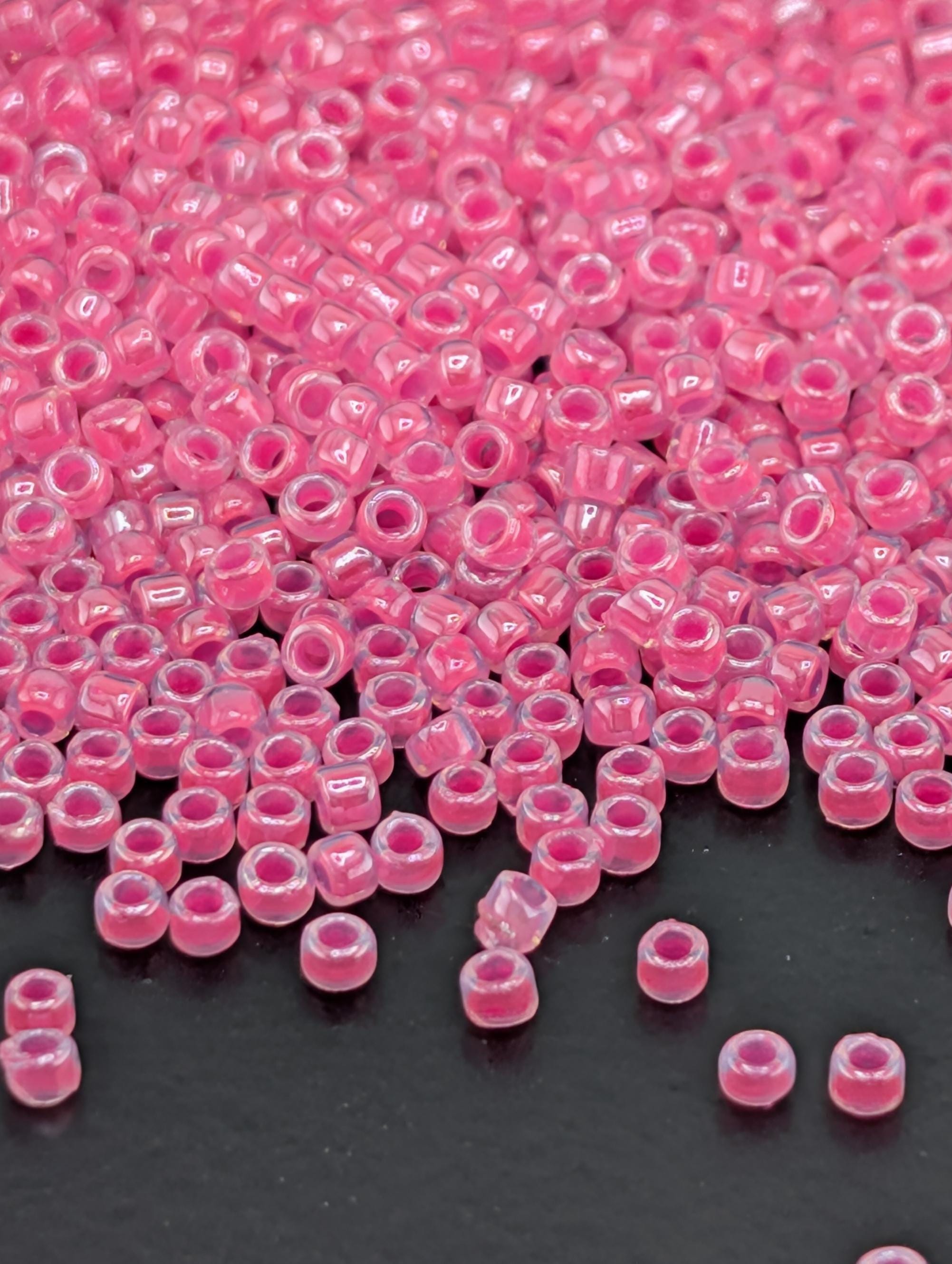 Ceylon Hot Pink Size 15/0 Toho Round 2.5" tube