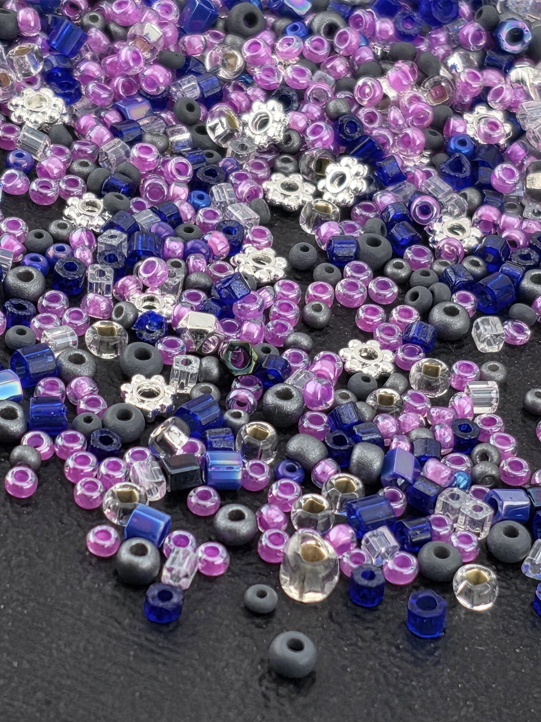 Learise Exclusive "Purple Rain" Seed Bead Soup, 20g