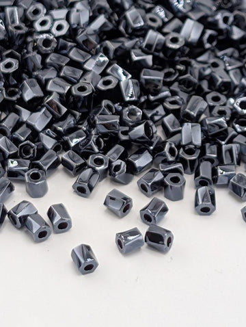 Hematite M Miyuki Twist Size 10/0 (15g Pkg)