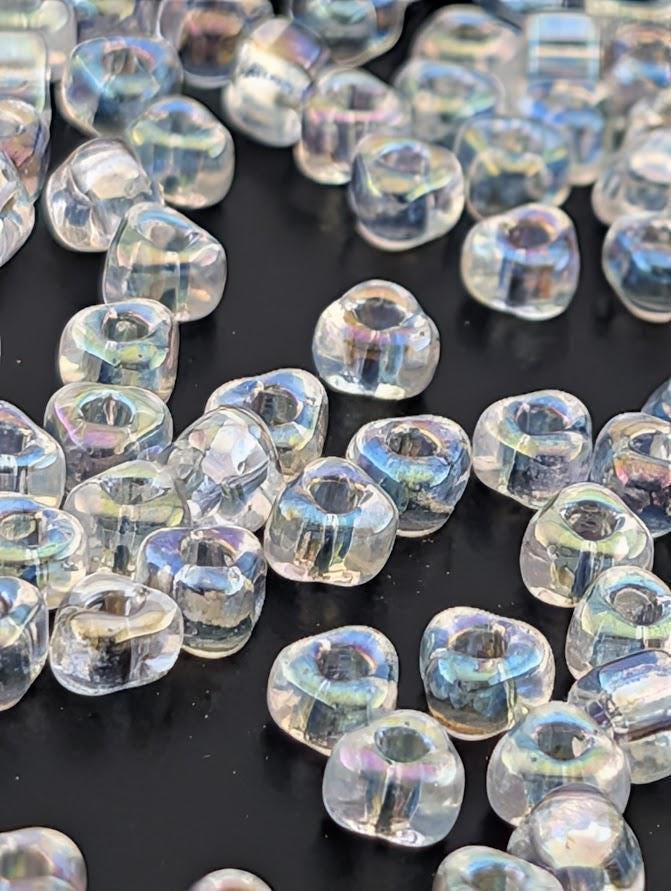 165-170 pcs Size 5 165 pcs Size 5 Miyuki Triangle Crystal T/R Glass Seed Beads 15g Pkg