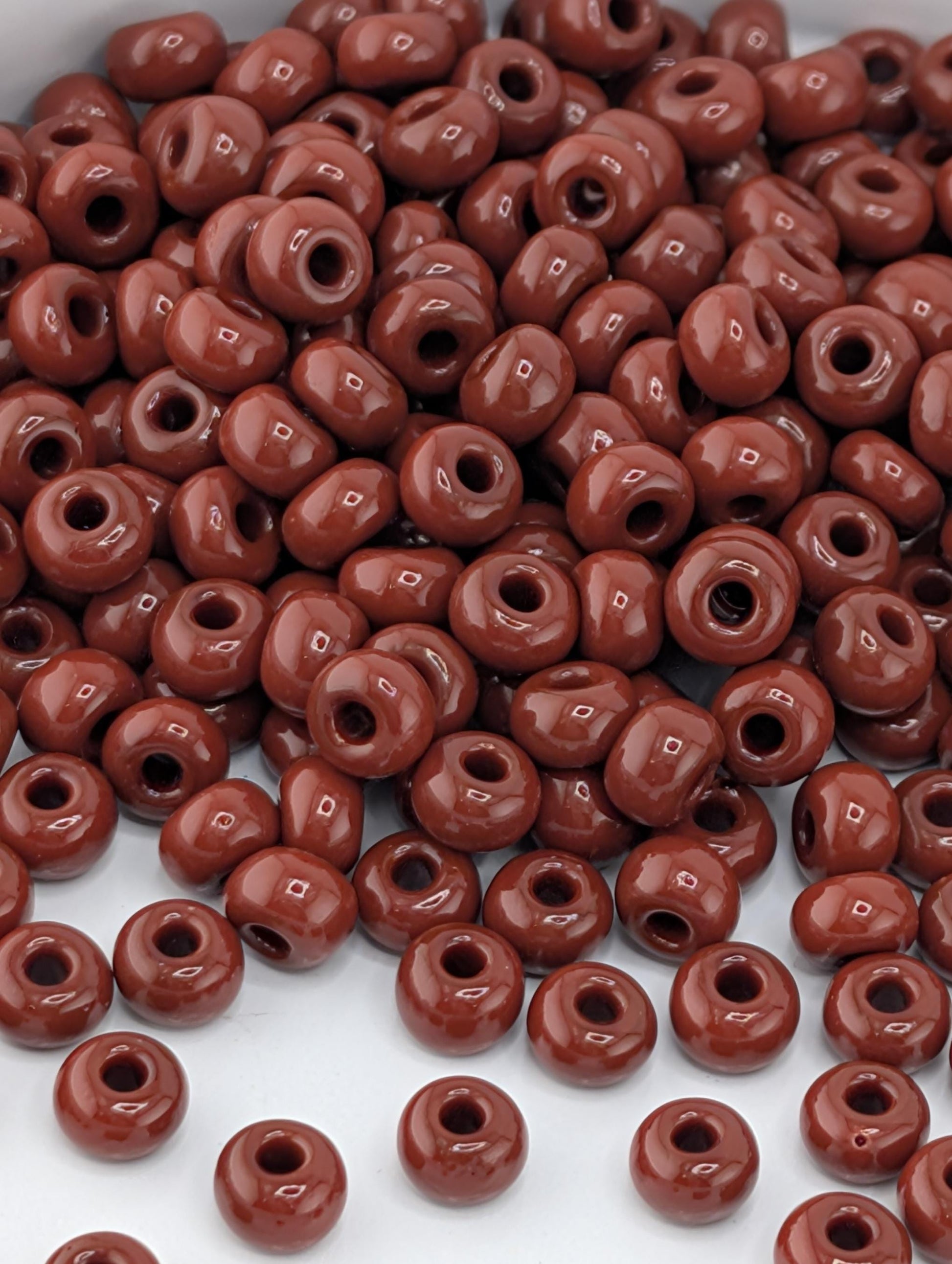 Seed Beads: Preciosa Glossy Brown Czech Glass (Size 6, 20g)