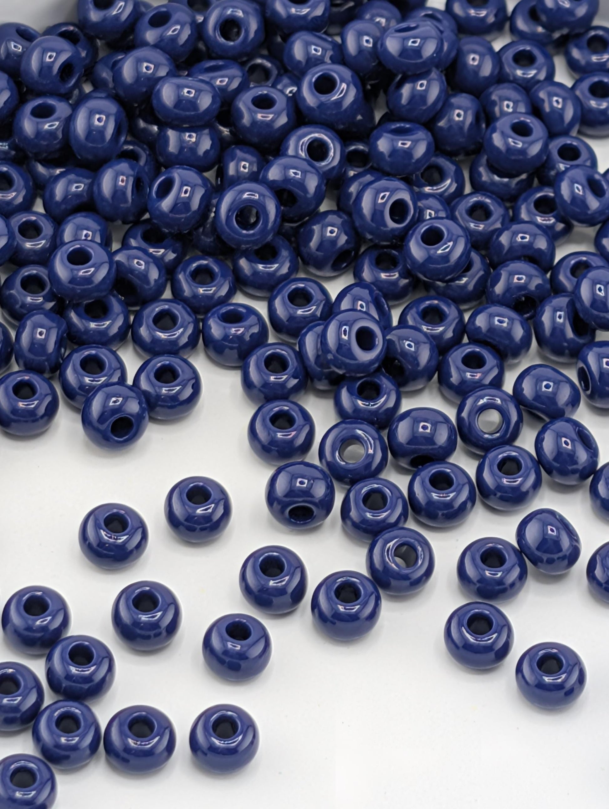 Seed Beads: Navy Blue Czech Glass Preciosa (Size 6, 20g Tube)