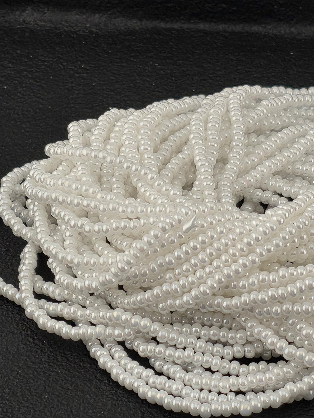 Czech Glass Seed Beads: Op White Luster 11/0 - Preciosa Rocaille, 6-string/20" half-hank