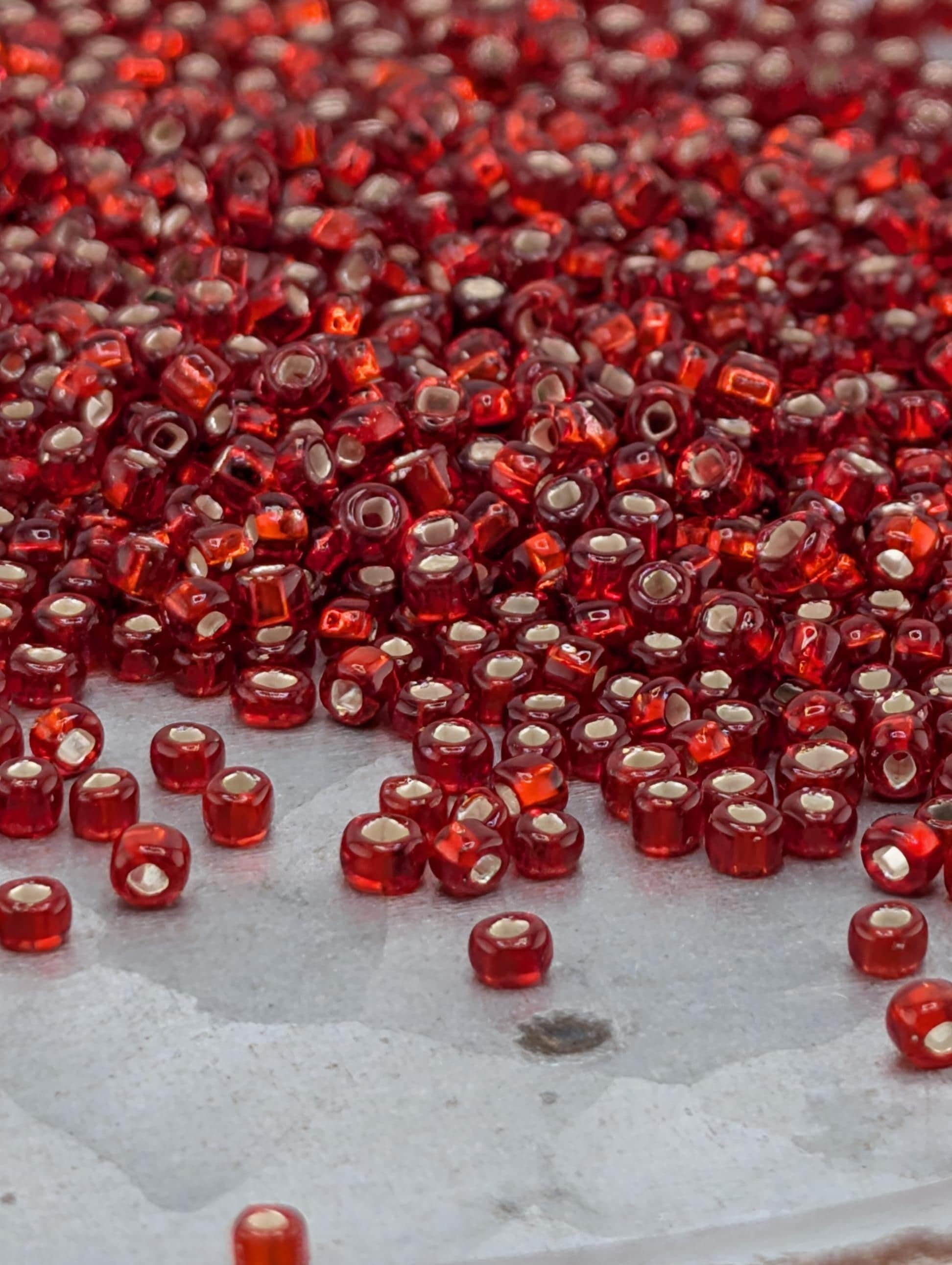 Preciosa 10/0 Seed Beads Transparent Red with Silver Lining Size 10/0 - 15g - Czech Glass Rocaille for Jewelry Making