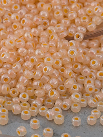 Preciosa 10/0 Seed Beads Opaque Luster Pastel Tangerine Size 10/0 - 15g - Czech Glass Rocaille for Jewelry Making