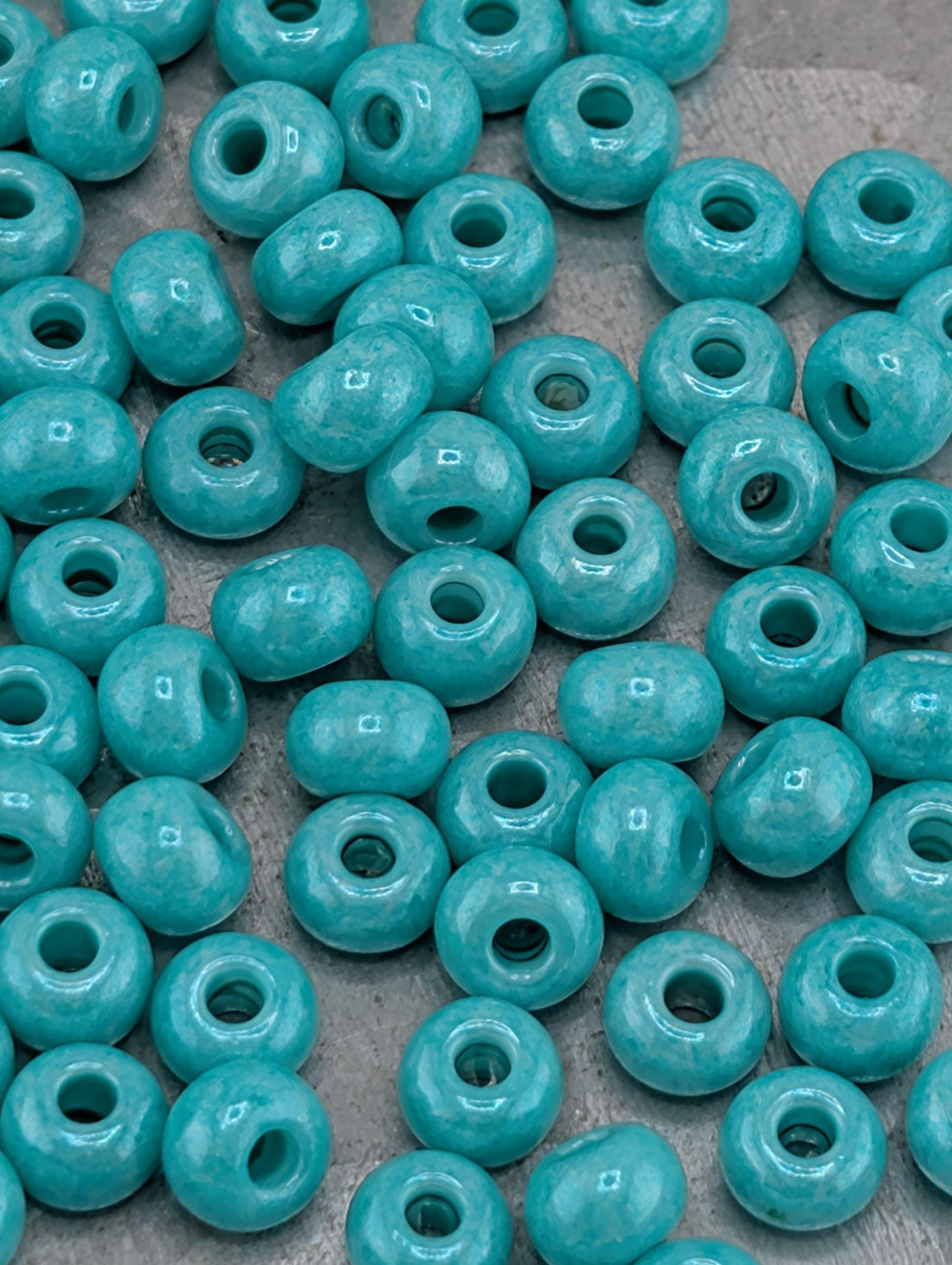 Preciosa Seed Beads: Size 6 Sea Green Luster - Czech Glass, 15g