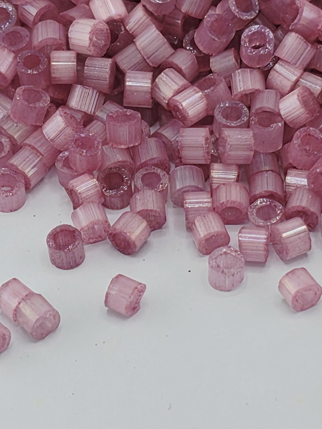 DB1806:Orchid Bloom Satin (D) (6 Gm Ea) Miyuki Delica (Size 11, 7 grams, ~1400 beads)