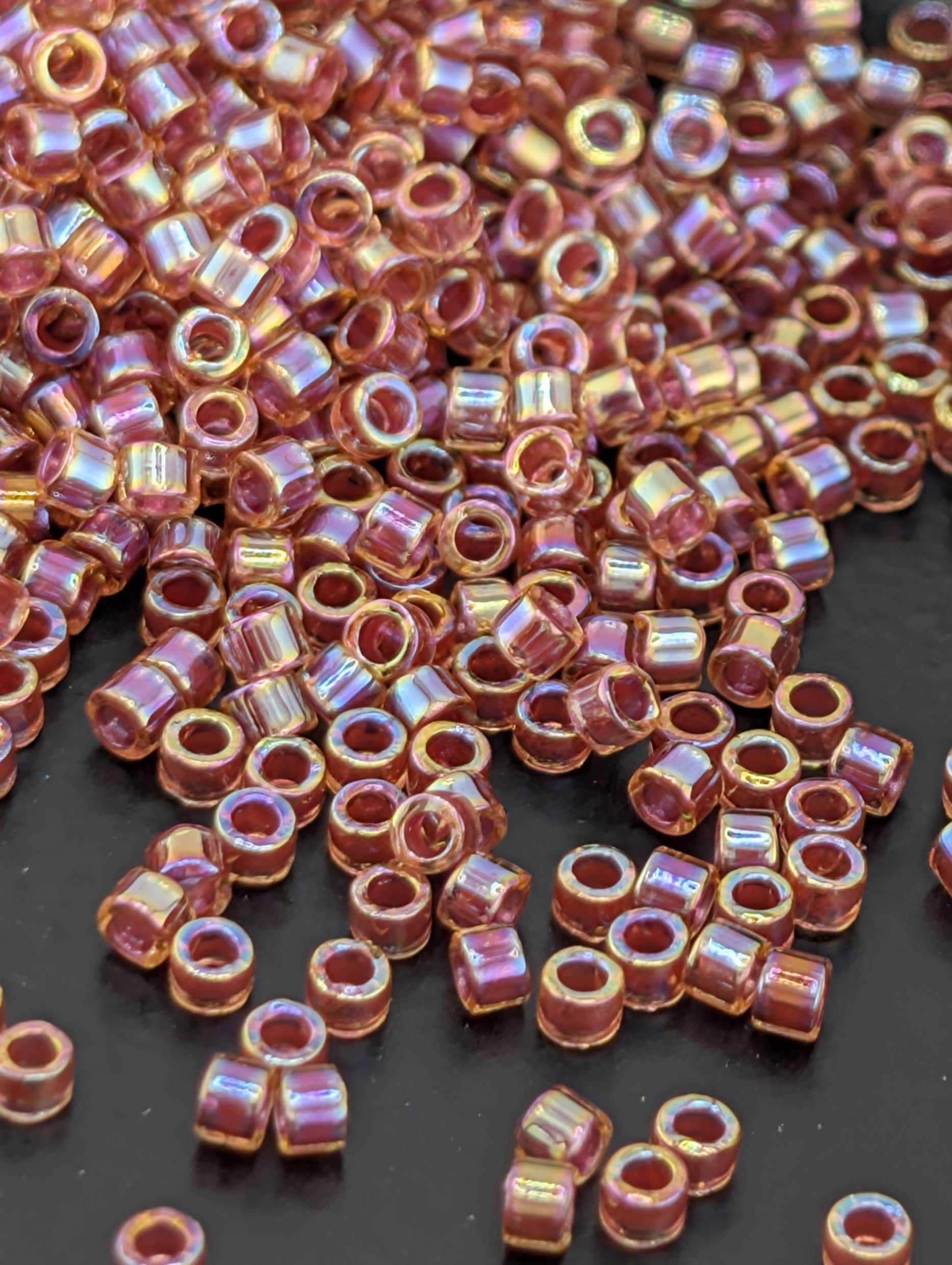 DB0088 Miyuki Seed Beads Candle Lit Rose Rainbow (Size 11, 7 grams, ~1400 beads)