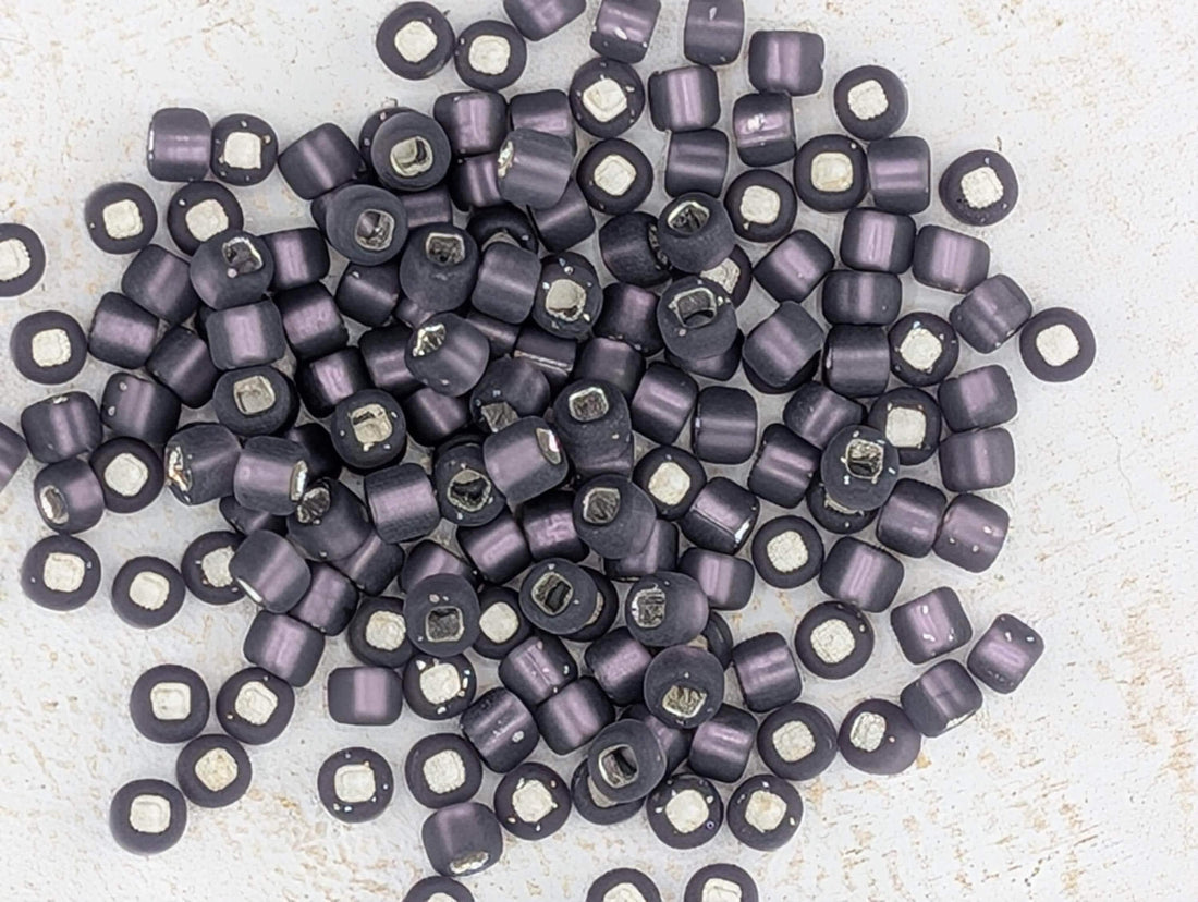 Matsuno Seed Beads, Matte Amethyst Purple (Size 6, 15g, ~180 pcs)