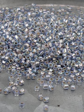 4576SB Translucent Silver-Lined Rainbow Pale Blue 11/0 Round Matsuno Seed Beads (15g, ~1650 pcs)