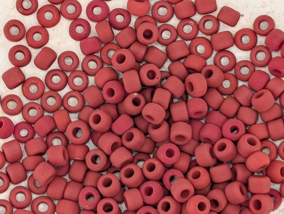 Matsuno Seed Beads, Size 6, Matte Brick Red (15g, Approx 180 pcs)