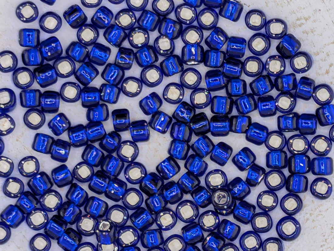 Seed Beads Pack: Cobalt Blue Matsuno Size 6 - Silver-Lined, Square Hole