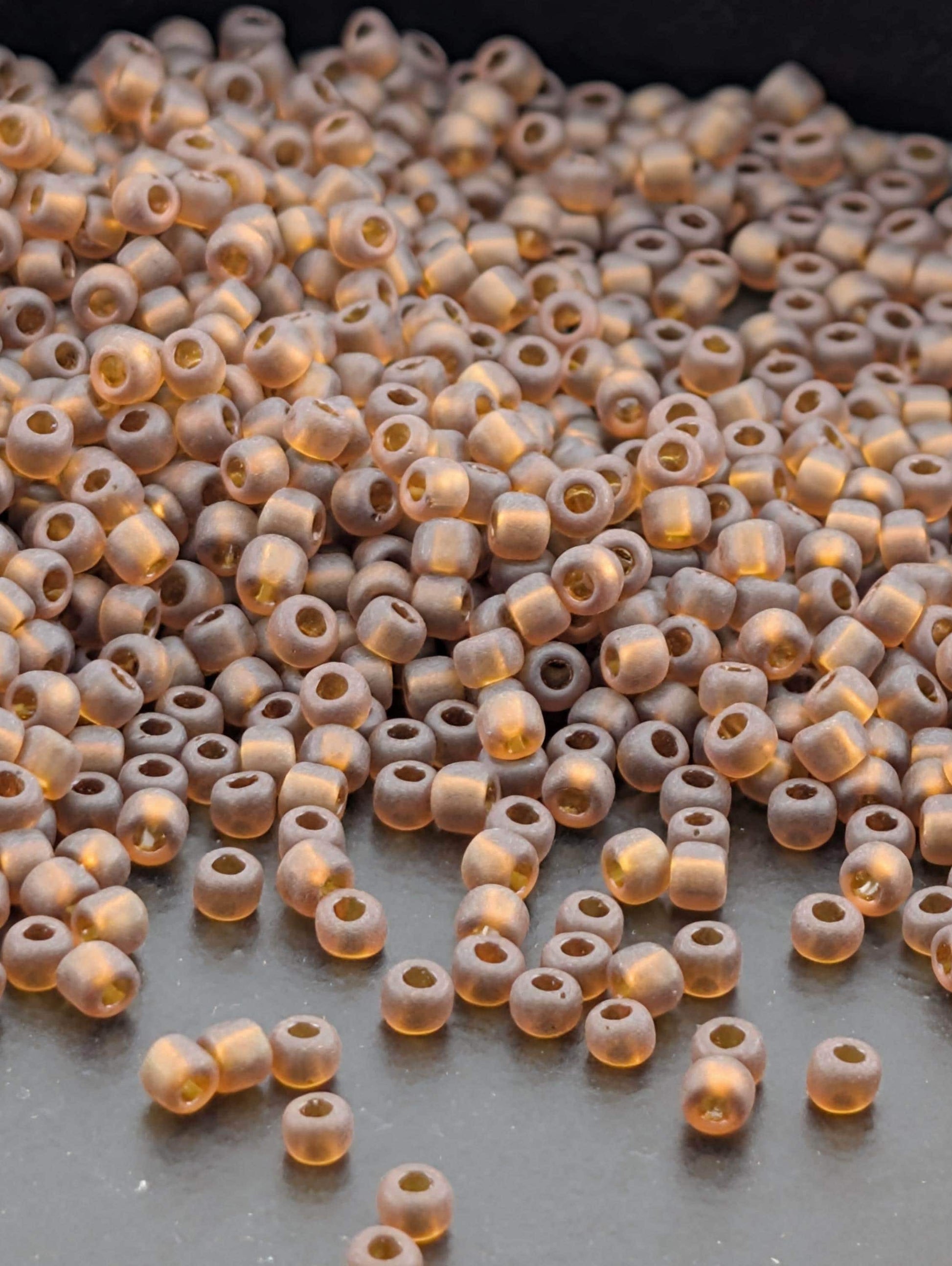 1920SB Translucent Matte Root Beer 11/0 Round Matsuno Seed Beads (15g, ~1650 pcs)