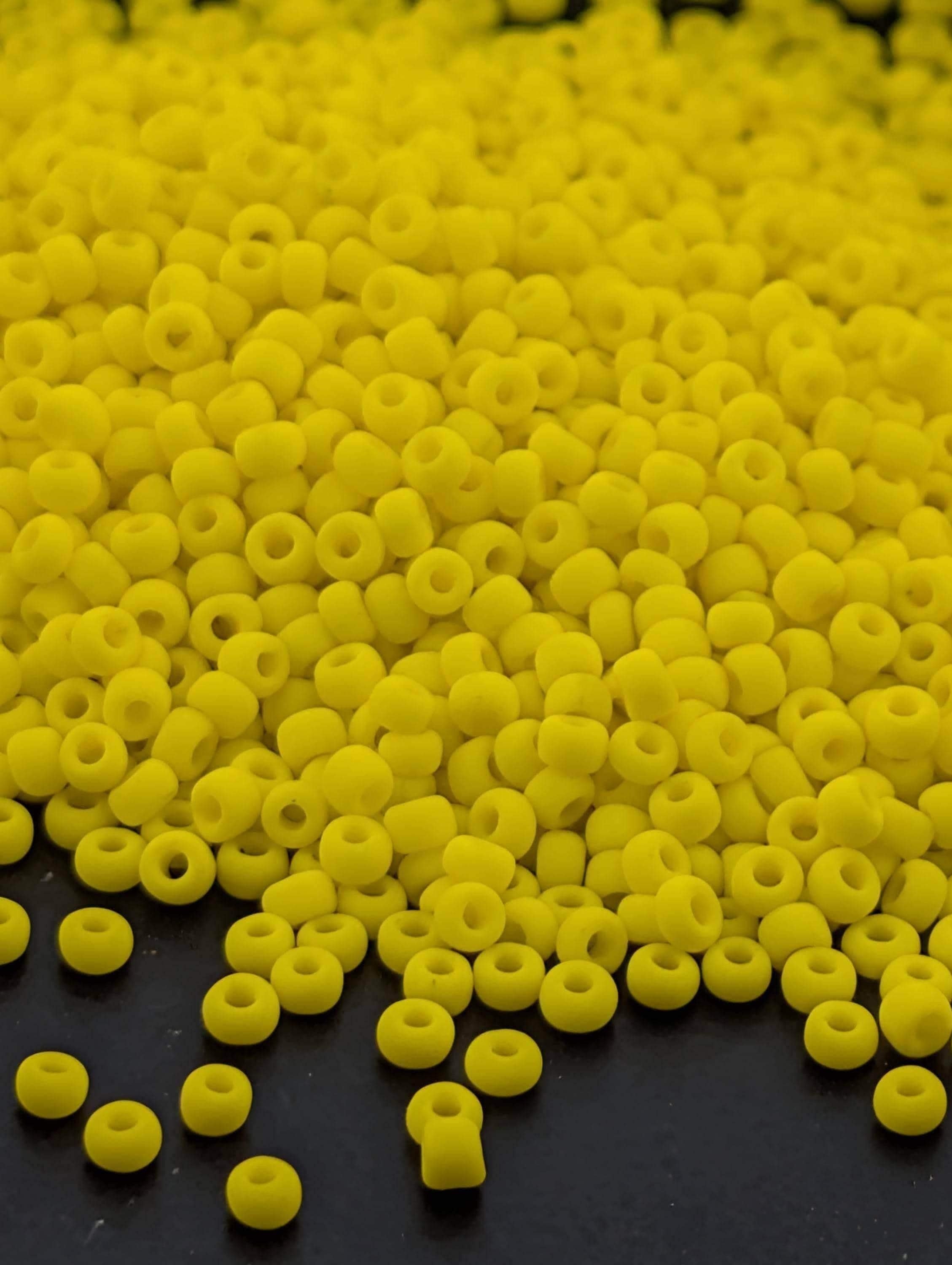 1973SB Opaque Matte Yellow 11/0 Round Matsuno Seed Beads (15g, ~1650 pcs)