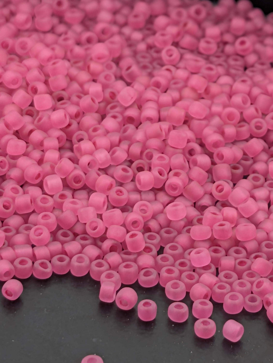 1942SB Translucent Inside Dyed Color Matte Hot Pink (Matsuno Seed Beads, Size 11, 15g)
