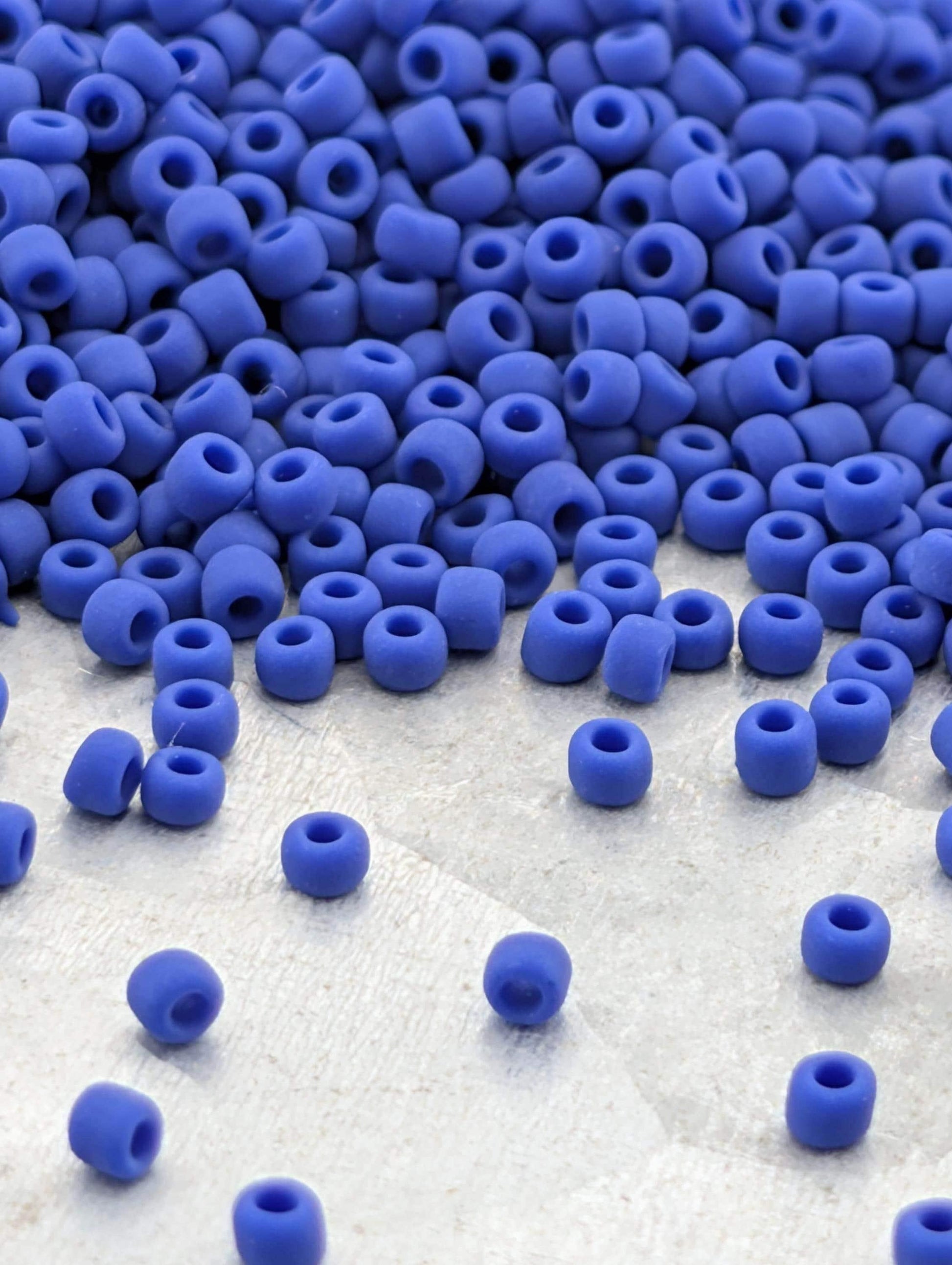 1987SB Opaque Matte Dark Blue 11/0 Round Matsuno Seed Beads (15g, ~1650 pcs)