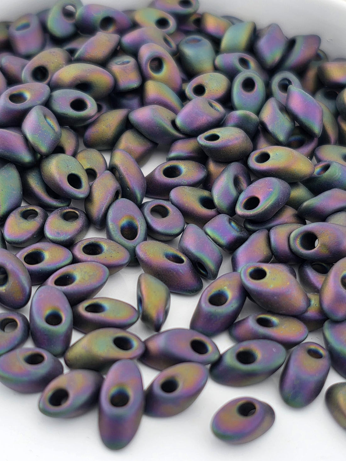 Miyuki Long Magatama Violet Matte Metallic Rainbow Size 4x7mm