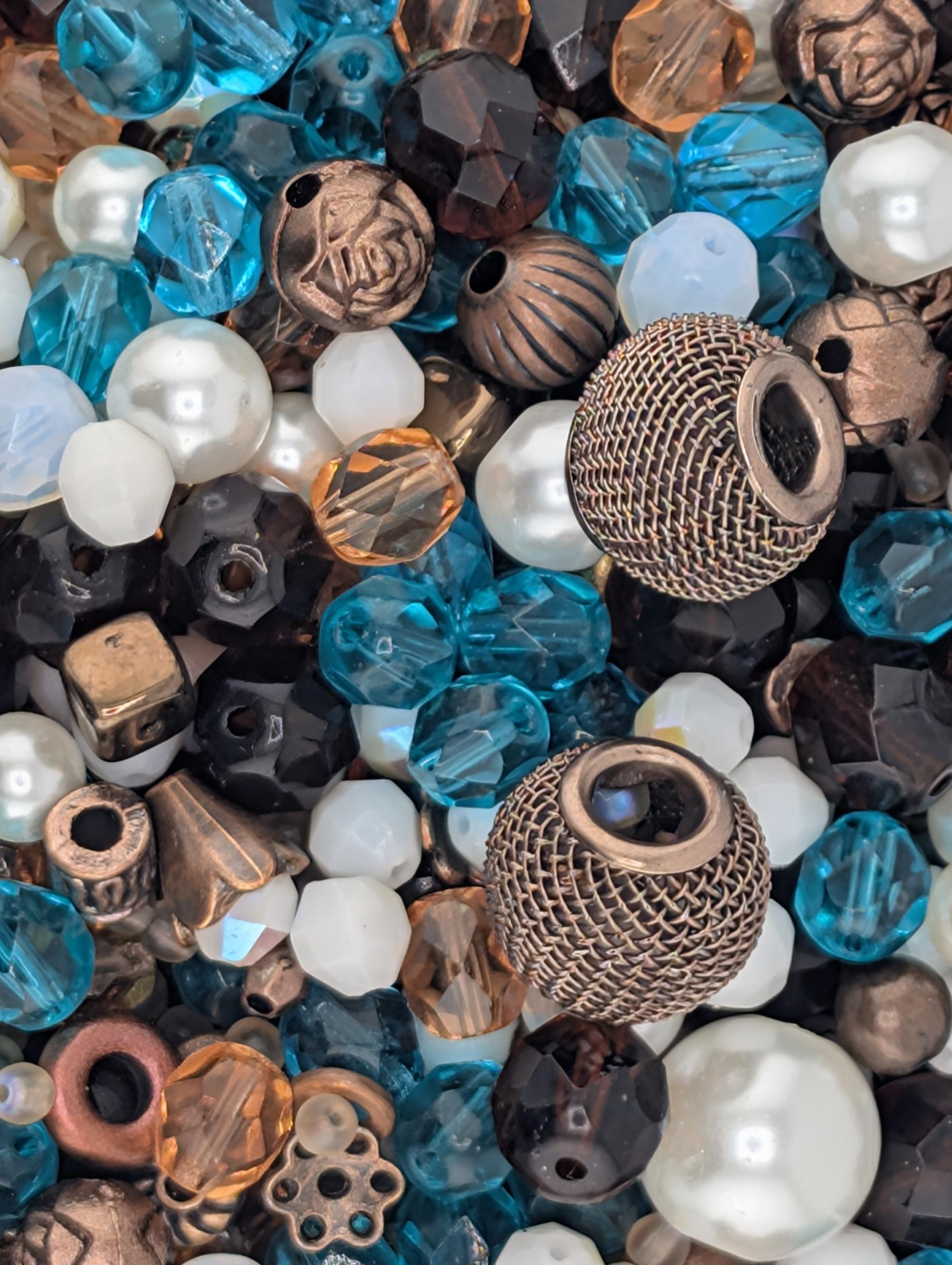 Learise Exclusive "Sunken Chest" Glass Bead Soup Mix (56g Pkg)