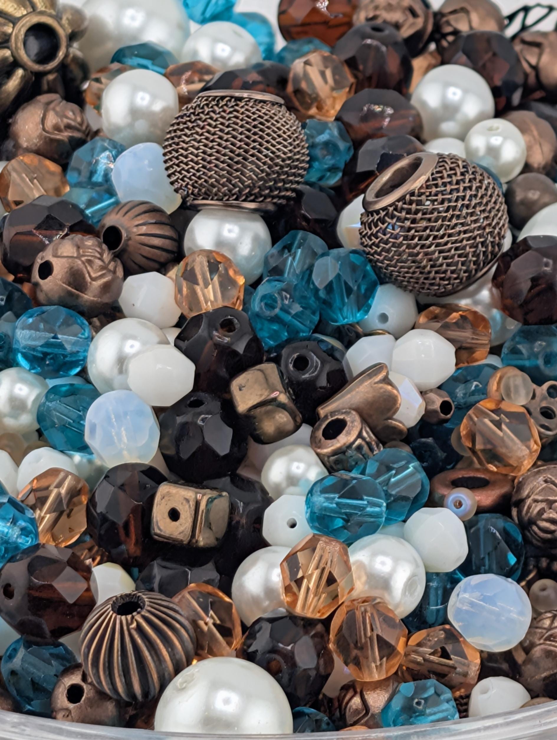 Learise Exclusive "Sunken Chest" Glass Bead Soup Mix (56g Pkg)