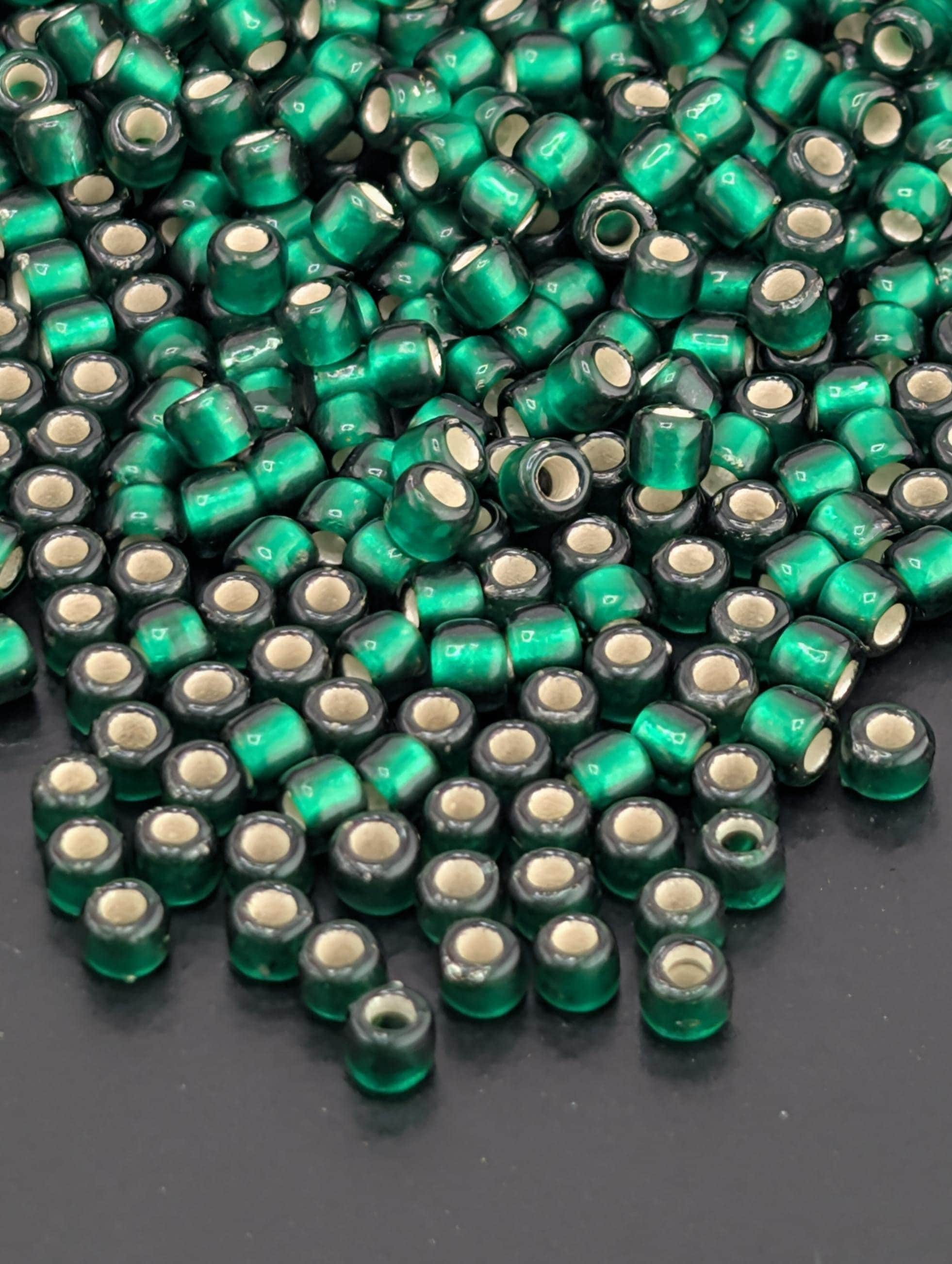 Silver-Lined Frosted Green Emerald Size 11/0 Toho Round 2.5" tube