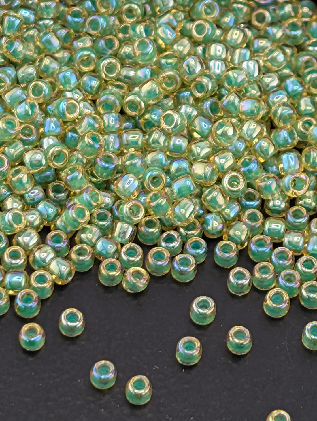 Inside-Color Rainbow Lt Jonquil/Mint-Lined Size 11/0 Toho Round 2.5" tube