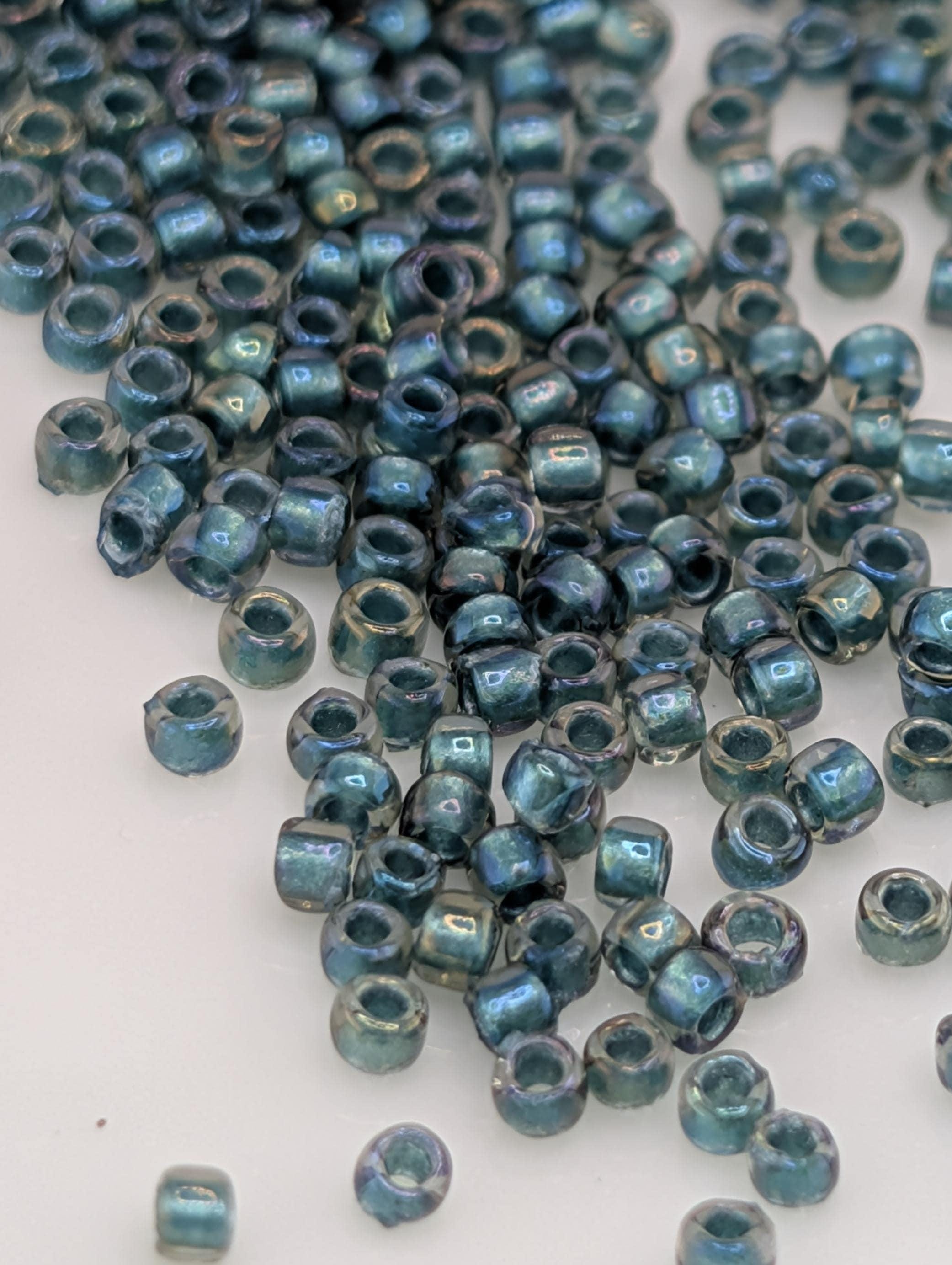 Inside-Color Crystal/Prairie Green-Lined Size 15/0 Toho Round 2.5" tube