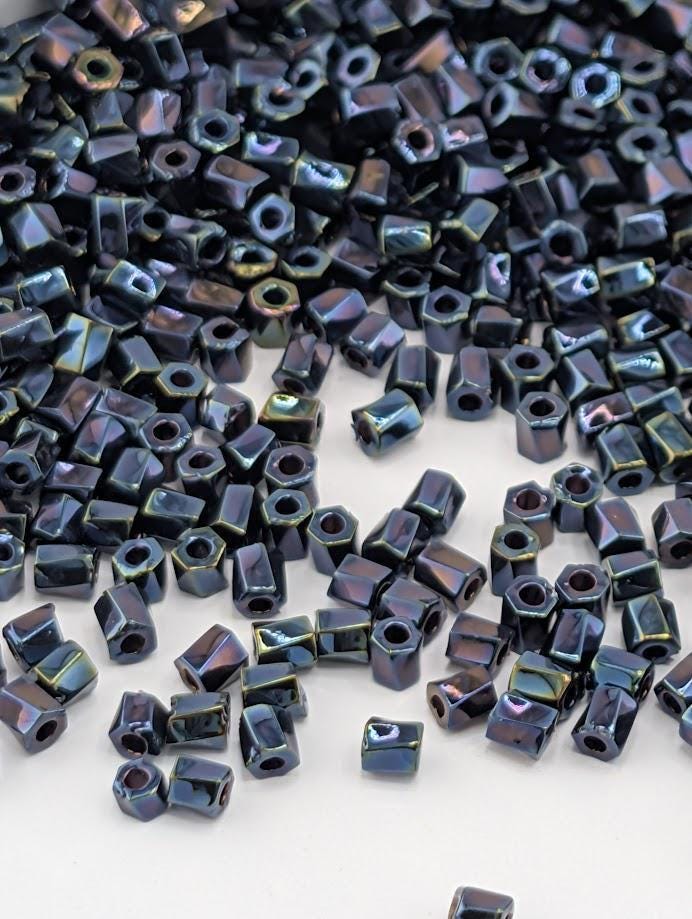 Midnight Blue Metallic Rainbow Miyuki Twist Size 10/0 (15g Pkg)